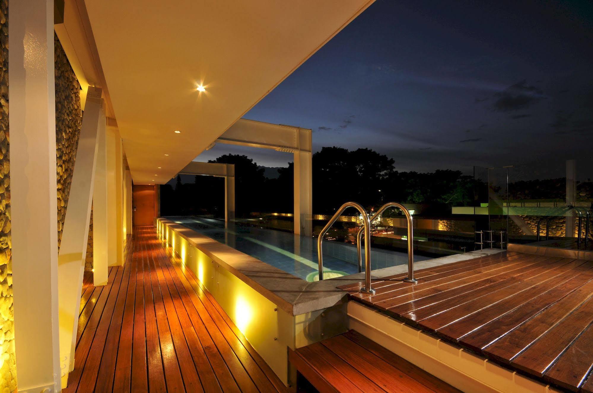 Acquasanta Lofts Hotel Cali Exteriér fotografie